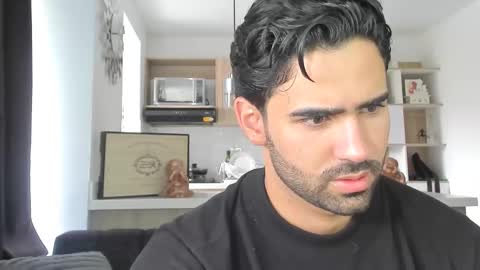 Snapshot of bradleymartin7 chatting on 02/16/25, 07:16 bradleymartin7 online show from 02/16/25, 07:16