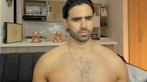 Snapshot of bradleymartin7 chatting on 10/17/25, 03:10 bradleymartin7 online show from 10/17/25, 03:10