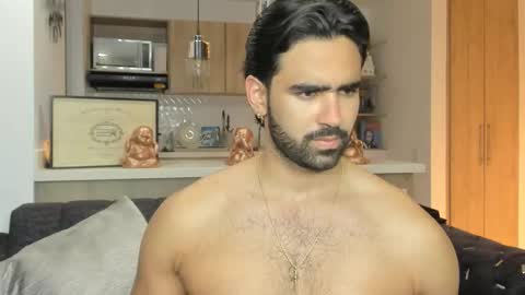 Snapshot of bradleymartin7 chatting on 11/18/25, 12:27 bradleymartin7 online show from 11/18/25, 12:27