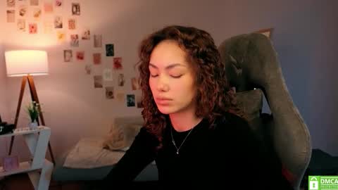 Snapshot of branchwithflowers chatting on 11/02/25, 07:11 Lilly online show from 11/02/25, 07:11