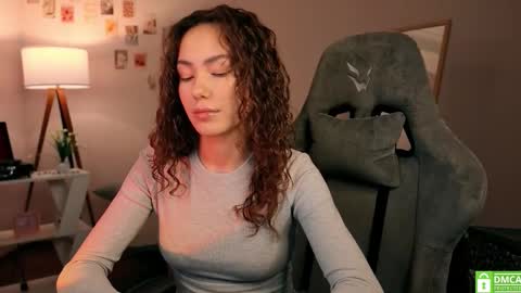 Snapshot of branchwithflowers chatting on 11/05/25, 11:32 Lilly online show from 11/05/25, 11:32