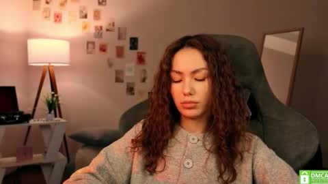 Snapshot of branchwithflowers chatting on 11/07/25, 11:32 Lilly online show from 11/07/25, 11:32