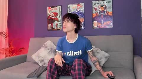 Brand online show from 11/30/25, 06:17