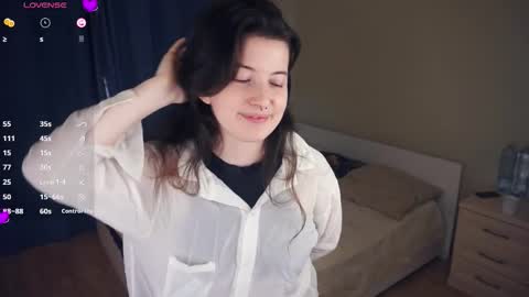 Hild online show from 09/23/25, 06:27