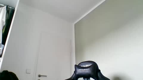 Snapshot of brandinator__cb chatting on 09/17/25, 08:38 brandinator__cb online show from 09/17/25, 08:38