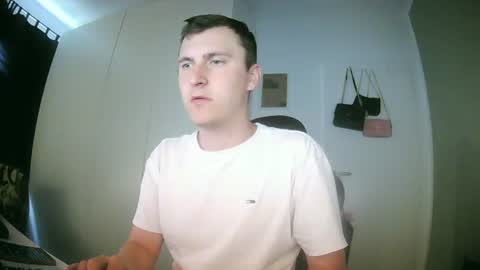 brandinator__cb online show from 06/15/26, 06:04