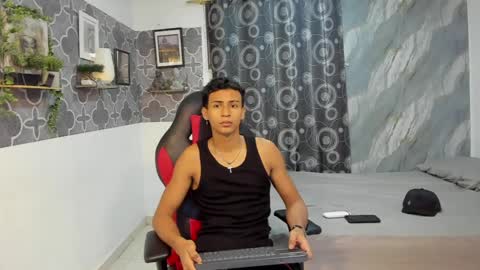 Snapshot of brandom_brook chatting on 05/17/26, 04:21 brandom_brook online show from 05/17/26, 04:21