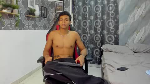 brandom_brook online show from 07/28/26, 04:08