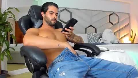 Brandon and Nath online show from 12/09/24, 09:05