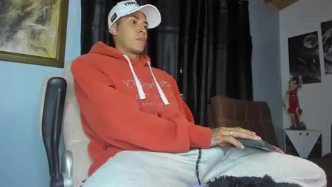 Snapshot of brandonlavitt chatting on 03/12/25, 12:15 Brandon Lavitt online show from 03/12/25, 12:15