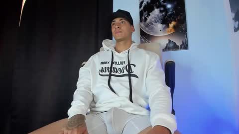 Snapshot of brandonlavitt chatting on 09/10/25, 11:32 Brandon Lavitt online show from 09/10/25, 11:32