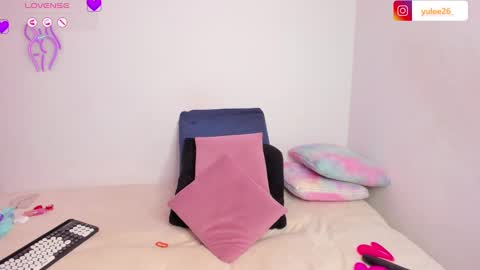 brandy   Independent model online show from 11/13/25, 01:48