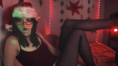 Aurorabut ur dad just calls me Rory online show from 12/23/25, 02:20