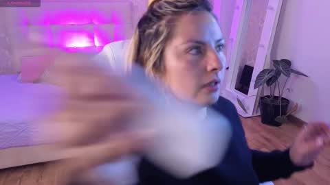 BRANDY  online show from 10/09/25, 12:03