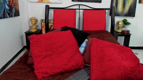Brandy Model online show from 12/29/24, 08:37