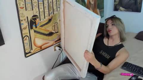 Brandy Model online show from 10/13/25, 10:43