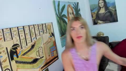 Brandy Model online show from 10/17/25, 12:47