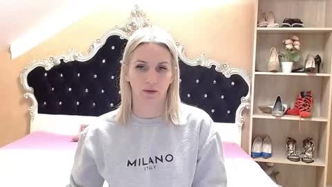 Snapshot of brandyweed chatting on 12/04/25, 07:28 brandyweed online show from 12/04/25, 07:28