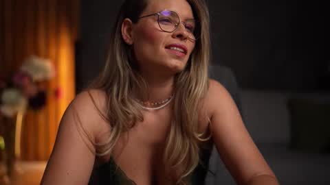 Alex online show from 10/15/25, 04:34