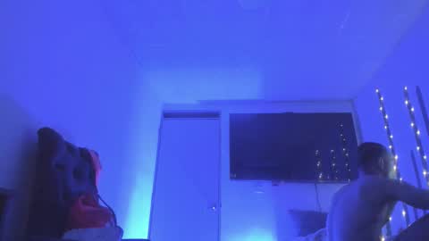 Instagram             twitter BRAN LOPEZ  online show from 10/29/25, 10:22