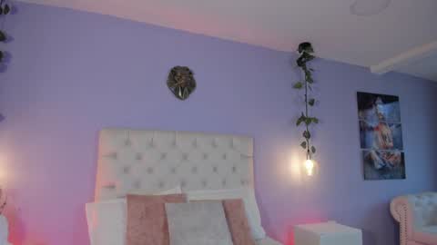 Snapshot of brann_tadzio chatting on 01/25/25, 12:47   online show from 01/25/25, 12:47