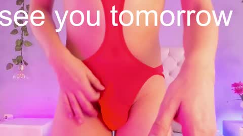 Snapshot of brann_tadzio chatting on 03/01/25, 06:54   online show from 03/01/25, 06:54