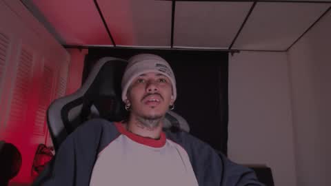 Snapshot of brasi_ chatting on 09/28/25, 01:49 brasi_ online show from 09/28/25, 01:49