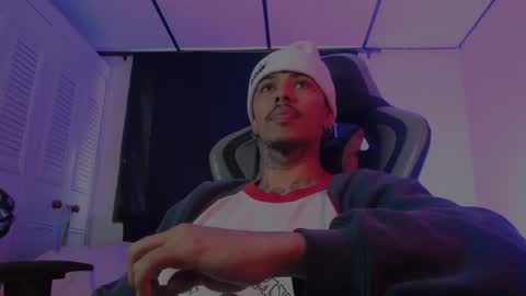 Snapshot of brasi_ chatting on 11/06/25, 06:42 brasi_ online show from 11/06/25, 06:42