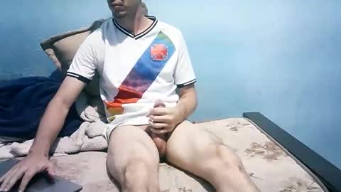 Snapshot of brasil43 chatting on 02/26/26, 10:20 PutoBR online show from 02/26/26, 10:20