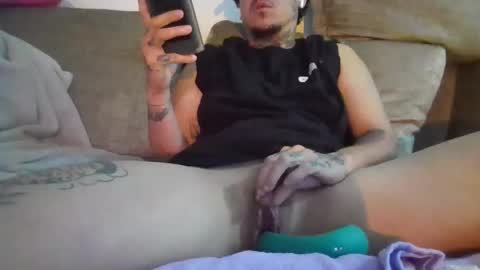 Snapshot of brasiliantboy chatting on 10/29/25, 03:42 brasiliantboy online show from 10/29/25, 03:42