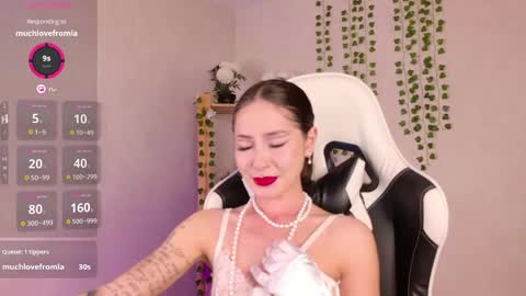 Snapshot of bratdealer chatting on 06/07/26, 10:08 Nikki dont forget to thumbs up me online show from 06/07/26, 10:08