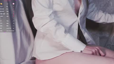 Snapshot of brattymuse chatting on 11/02/25, 06:05 Evelyn .  online show from 11/02/25, 06:05