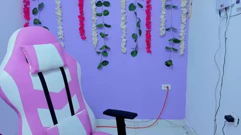 bratz_evans online show from 01/26/25, 01:36