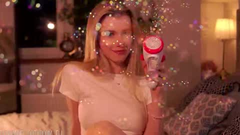 Eli online show from 09/12/25, 07:14