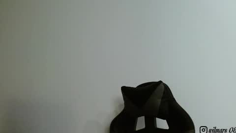 Snapshot of brayan_oconer08 chatting on 11/12/25, 04:35 brayan_oconer08 online show from 11/12/25, 04:35