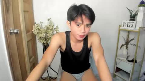 Snapshot of brazeen chatting on 09/23/25, 01:47 brazeen online show from 09/23/25, 01:47