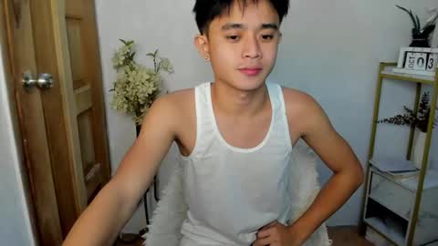 Snapshot of brazeen chatting on 10/02/25, 06:48 brazeen online show from 10/02/25, 06:48