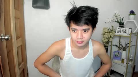 Snapshot of brazeen chatting on 11/19/25, 05:02 brazeen online show from 11/19/25, 05:02