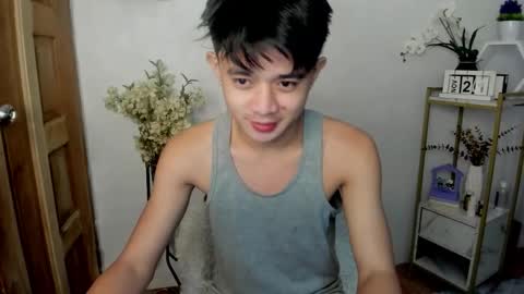 Snapshot of brazeen chatting on 11/21/25, 05:44 brazeen online show from 11/21/25, 05:44