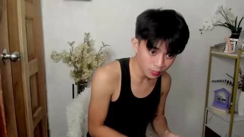 Snapshot of brazeen chatting on 12/05/25, 10:46 brazeen online show from 12/05/25, 10:46