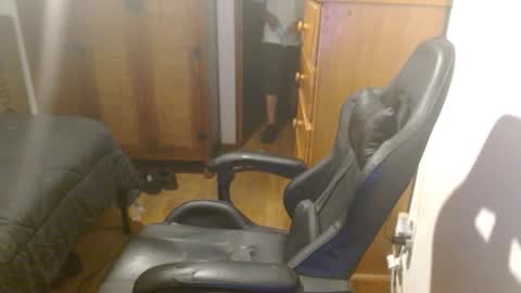 Breadw1nnah online show from 09/24/25, 04:38