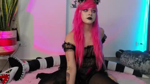 Rei  online show from 01/21/25, 03:59