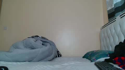 Snapshot of bree_beauty chatting on 03/08/26, 04:27 bree_beauty online show from 03/08/26, 04:27