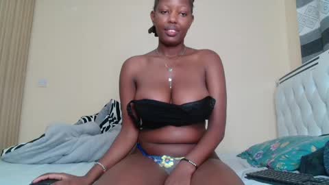 Snapshot of bree_beauty chatting on 05/23/26, 08:13 bree_beauty online show from 05/23/26, 08:13