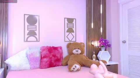 Snapshot of bree_watson chatting on 03/06/26, 12:56 Bree online show from 03/06/26, 12:56