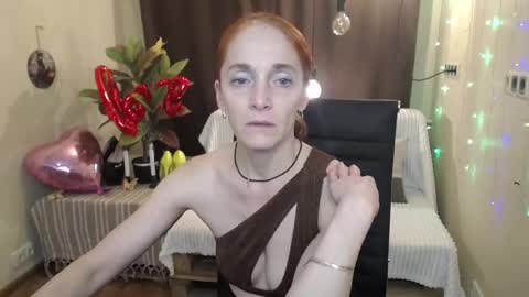 breeterner online show from 02/15/25, 01:21