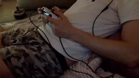 Snapshot of breezydicks chatting on 11/02/25, 06:32 breezydicks online show from 11/02/25, 06:32