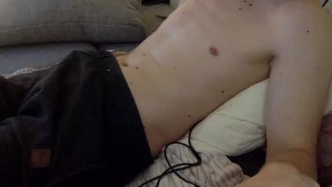 Snapshot of breezydicks chatting on 11/04/25, 07:02 breezydicks online show from 11/04/25, 07:02