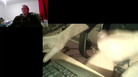 Snapshot of bremer64 chatting on 12/09/24, 08:33 bremer64 online show from 12/09/24, 08:33