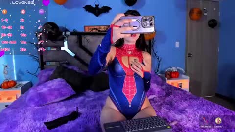 Snapshot of brenda1307 chatting on 10/31/25, 09:27 Brenda moris online show from 10/31/25, 09:27